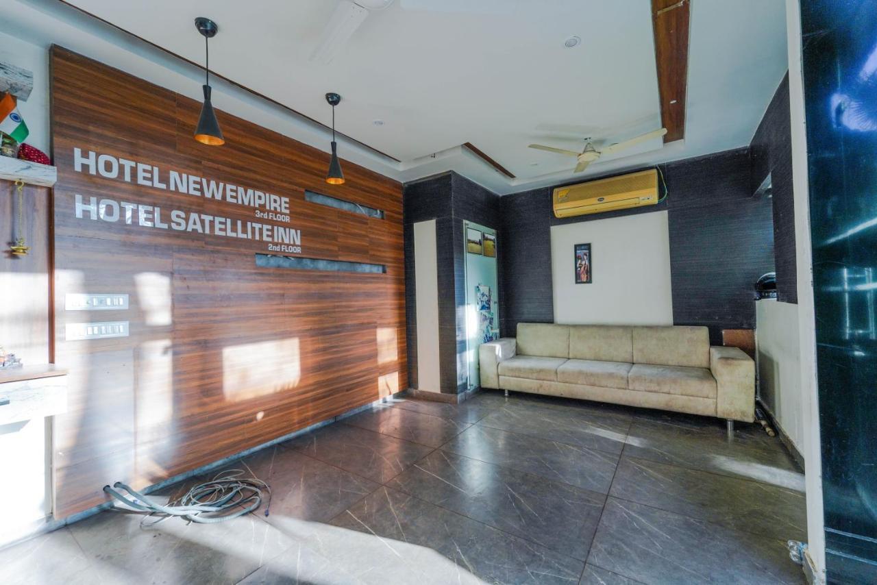 Hotel New Empire Ahmedabad Exterior photo
